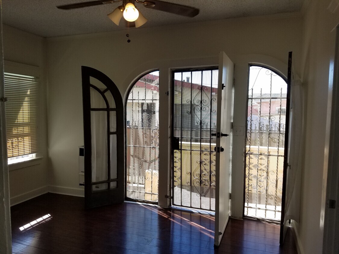 Foto principal - 160 W 61st St