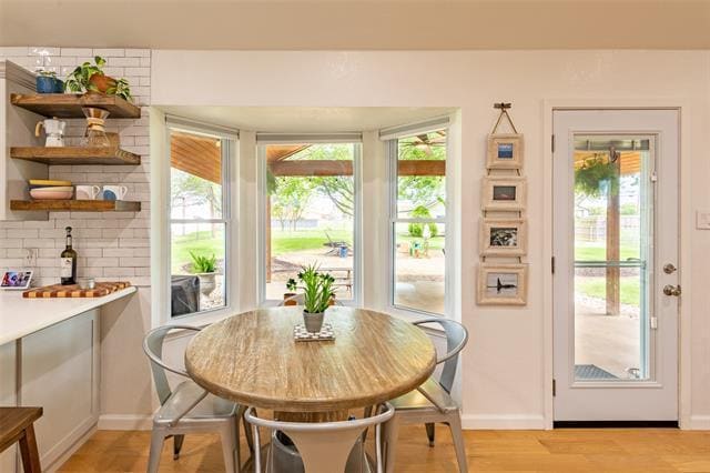 Foto del edificio - 485 Ashley Ln