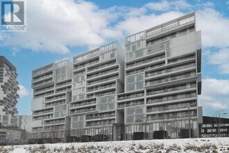 Building Photo - 32 Trolley Cres