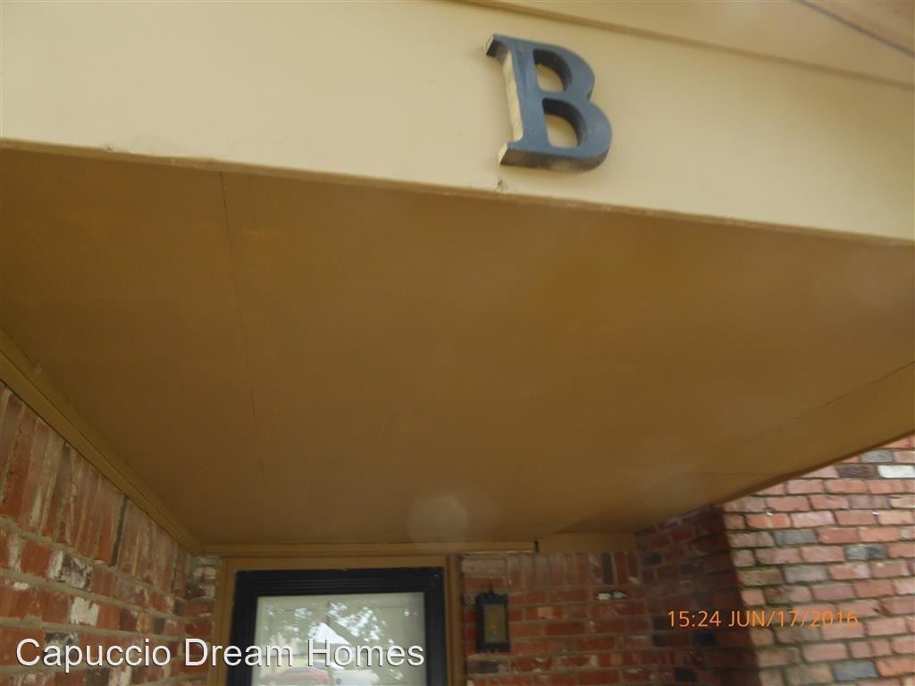 Primary Photo - 2 br, 1.5 bath House - 4810 NW Motif Manor...