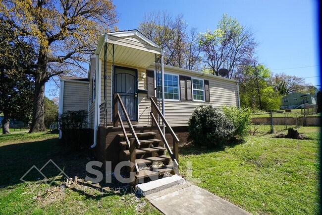 Foto del edificio - 581 Seminole Cir