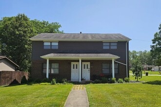 Building Photo - 2380-2382-2382 Haviland Ct