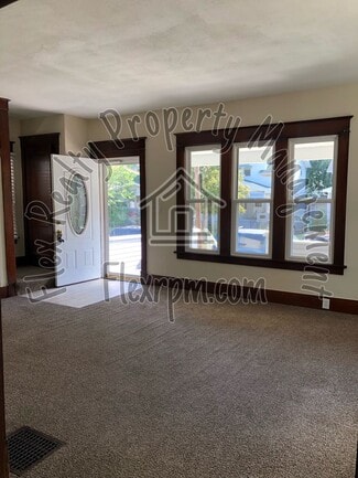 Building Photo - 4129 Asbury Dr