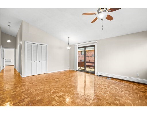 Foto del edificio - 1 Greenridge Ln