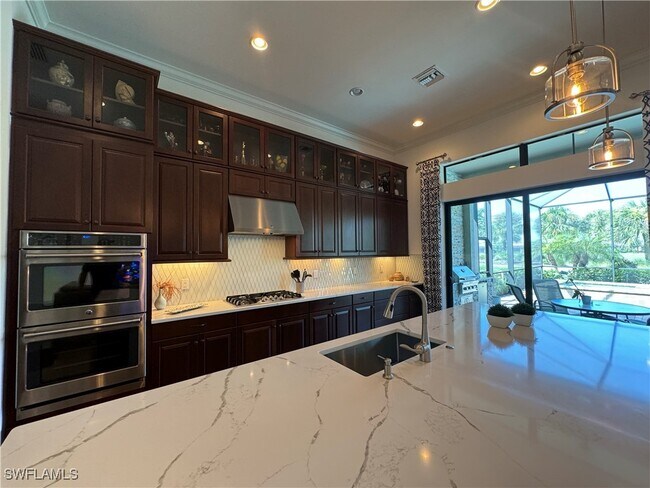 Building Photo - 9262 Rialto Ln