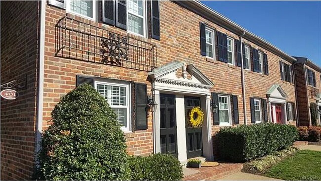 Building Photo - 401 N Hamilton St