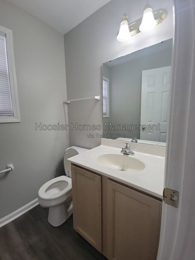 Building Photo - 1563 Brookfield Cir