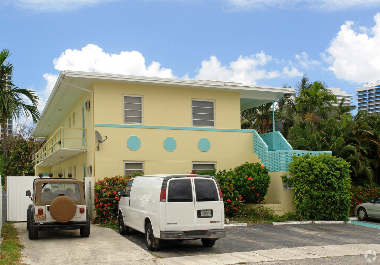 Building Photo - Birch Ocean Front Apartments