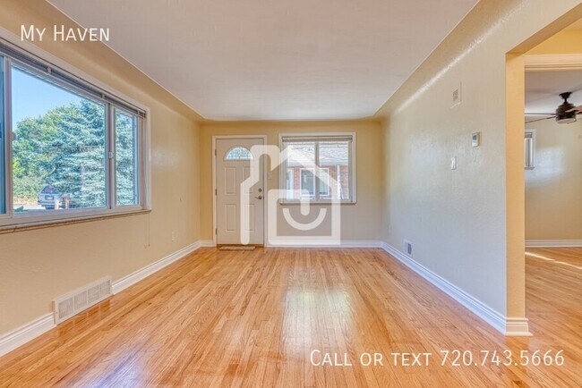 Foto del edificio - 8880 W 32nd Ave