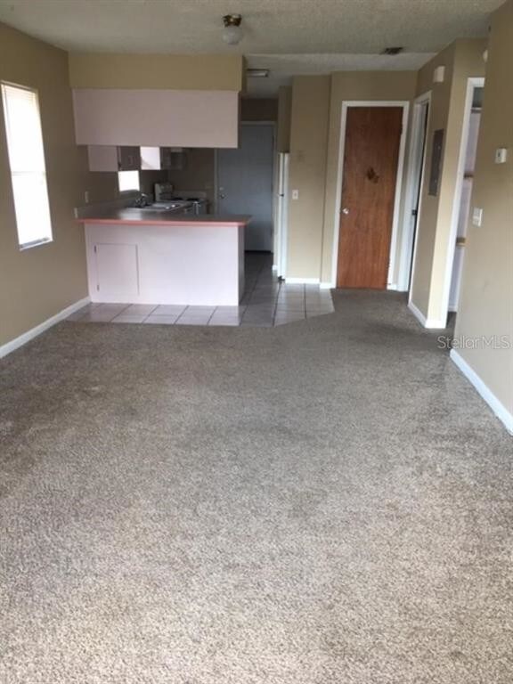 Foto del edificio - 945 Fox Lake Dr