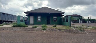 Building Photo - 207 Arco Iris Road