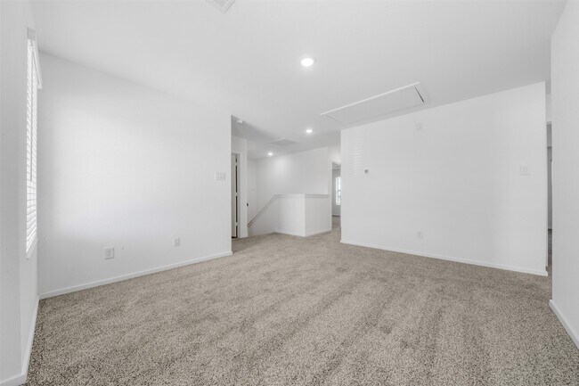 Building Photo - 3013 Alder Flower Dr