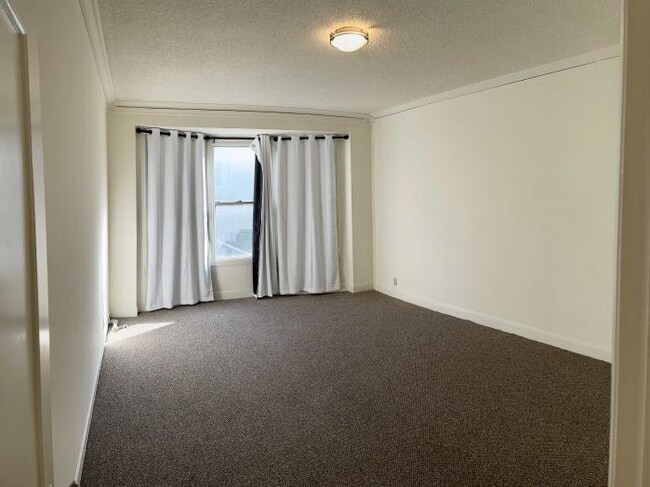 Building Photo - 1 bedroom in San Francisco CA 94109