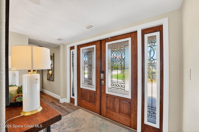 Foto del edificio - 244 Andros Ave