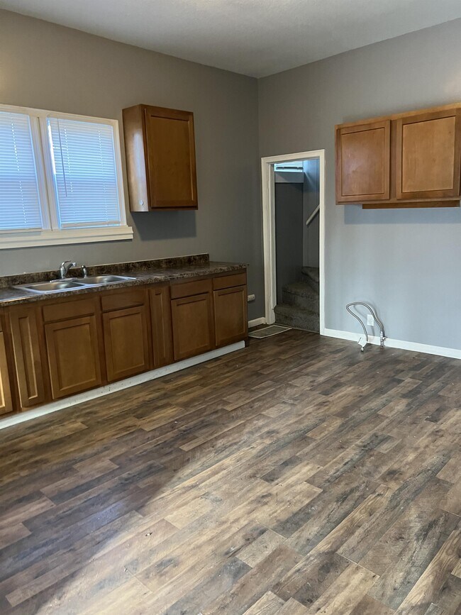 Foto del edificio - 1918 W Howett St