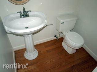Building Photo - 3 br, 2.5 bath House - 14225 Castle Blvd