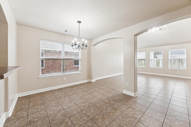 Building Photo - 17919 Hollow Hill Ln