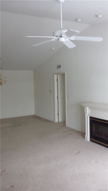 Foto del edificio - 16695 Carriage Way