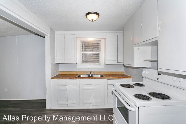 Building Photo - 2 br, 1 bath House - 401 W 26th St.