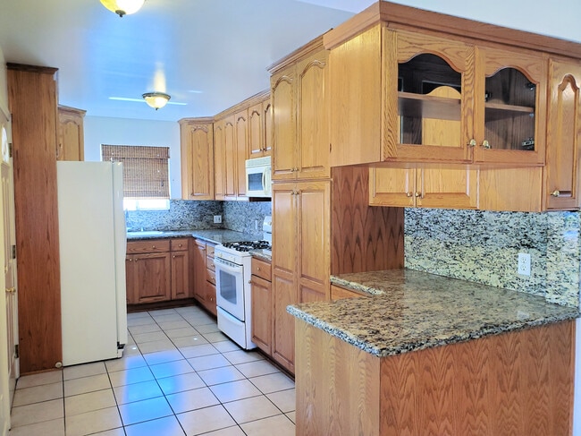Remodeled kitchen! - 17961 Lull St