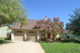 Building Photo - 4506 Adelphi Ln