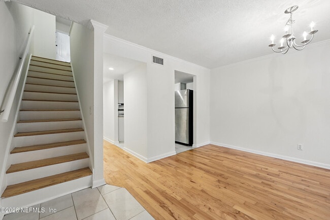 Foto del edificio - 5811 Atlantic Blvd