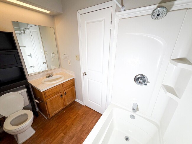 Foto del edificio - Stoneridge Apartments