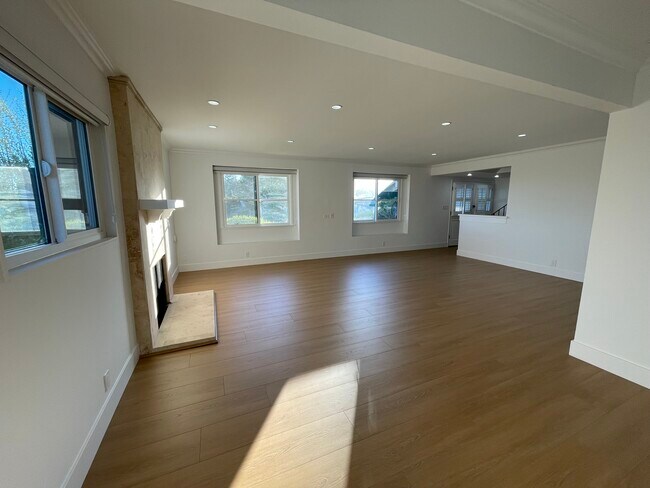 Building Photo - 29516 Quailwood Dr