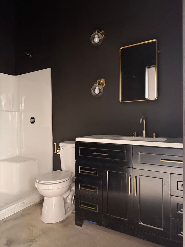 Building Photo - 2 bedroom/1 bathroom NEW LUXURY apartment in Red Lion, PA