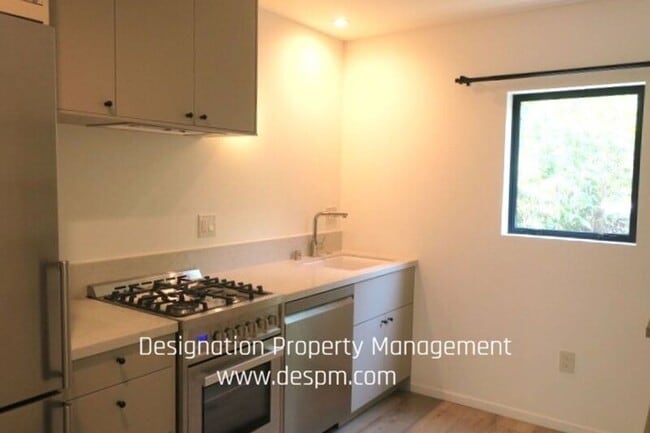 Building Photo - 3181 Verdugo Pl