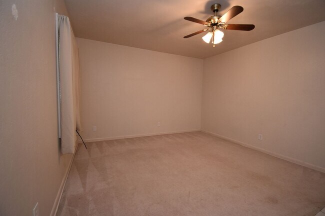 Foto del edificio - 4 Bed 2 Bath Home in Ruston