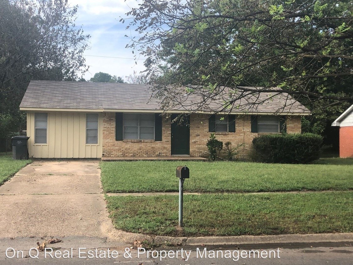 Building Photo - 3 br, 1 bath House - 1808 Georgia Drive