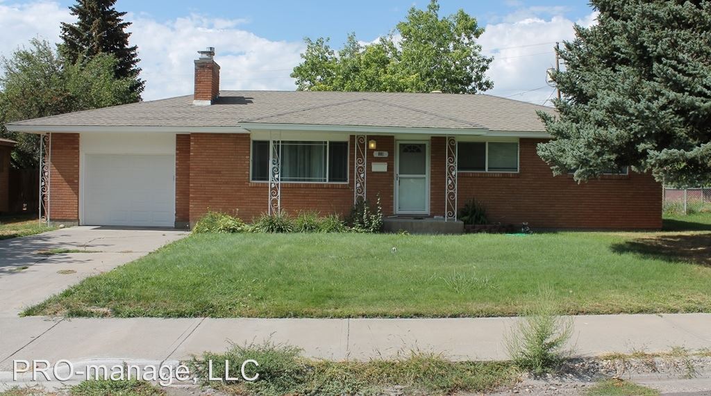 Primary Photo - 801 Raymond Dr