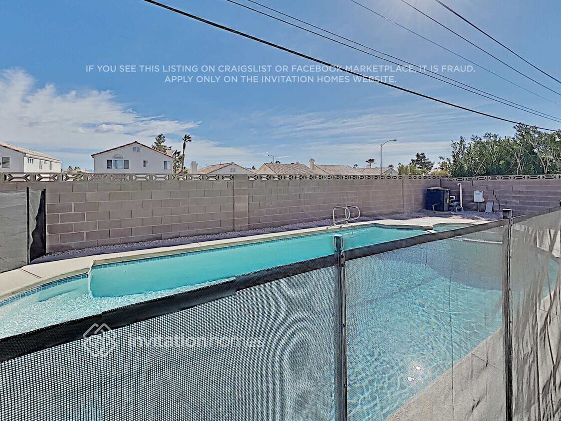 Foto del edificio - 3836 Iverson Ln
