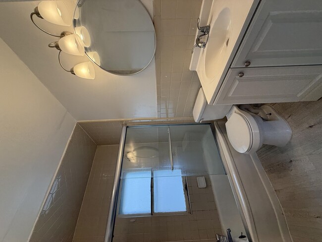 Building Photo - 13668 Irene St