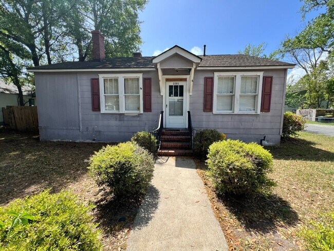 Building Photo - MOVE IN READY! Rental Rate Reduction!