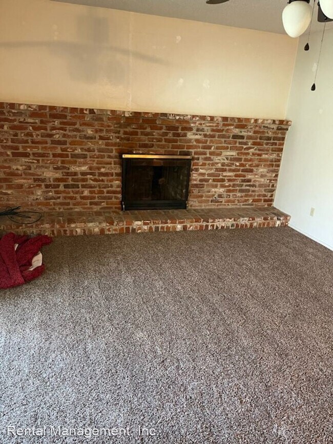 Building Photo - 3 br, 2 bath House - 2123 Arden Ln.