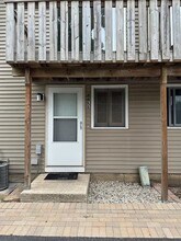 Building Photo - 149 Forest Ave