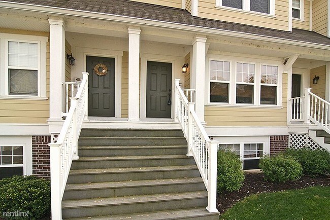 Foto del edificio - 1016 Walford Pl