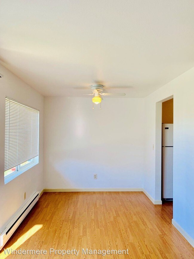 Foto del edificio - 26659 Myrtle Ln NE