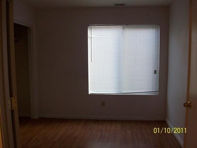 Foto del edificio - 3473 EWS Woods Blvd.