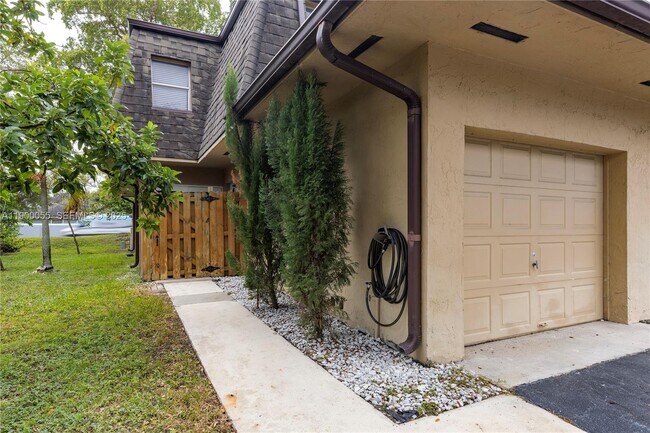 Foto del edificio - 14237 SW 94th Cir Ln