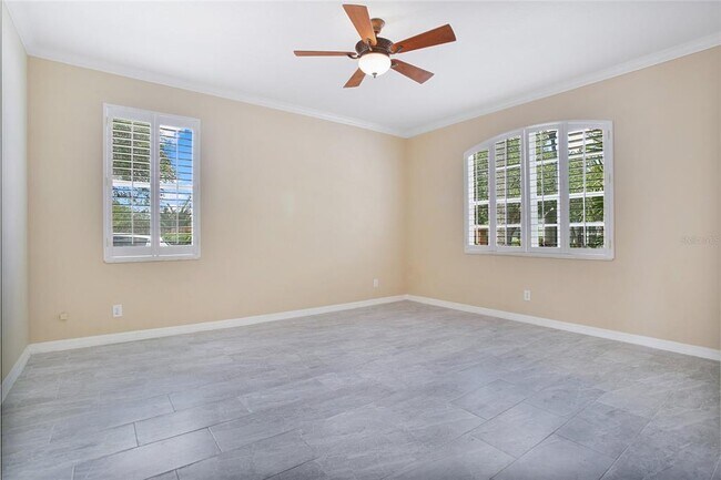 Foto del edificio - 107 Walton Heath Dr