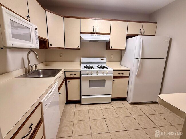 Foto del edificio - 902 Woodhaven Dr