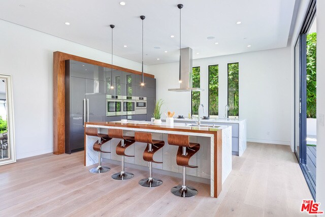 Foto del edificio - 15245 Greenleaf St