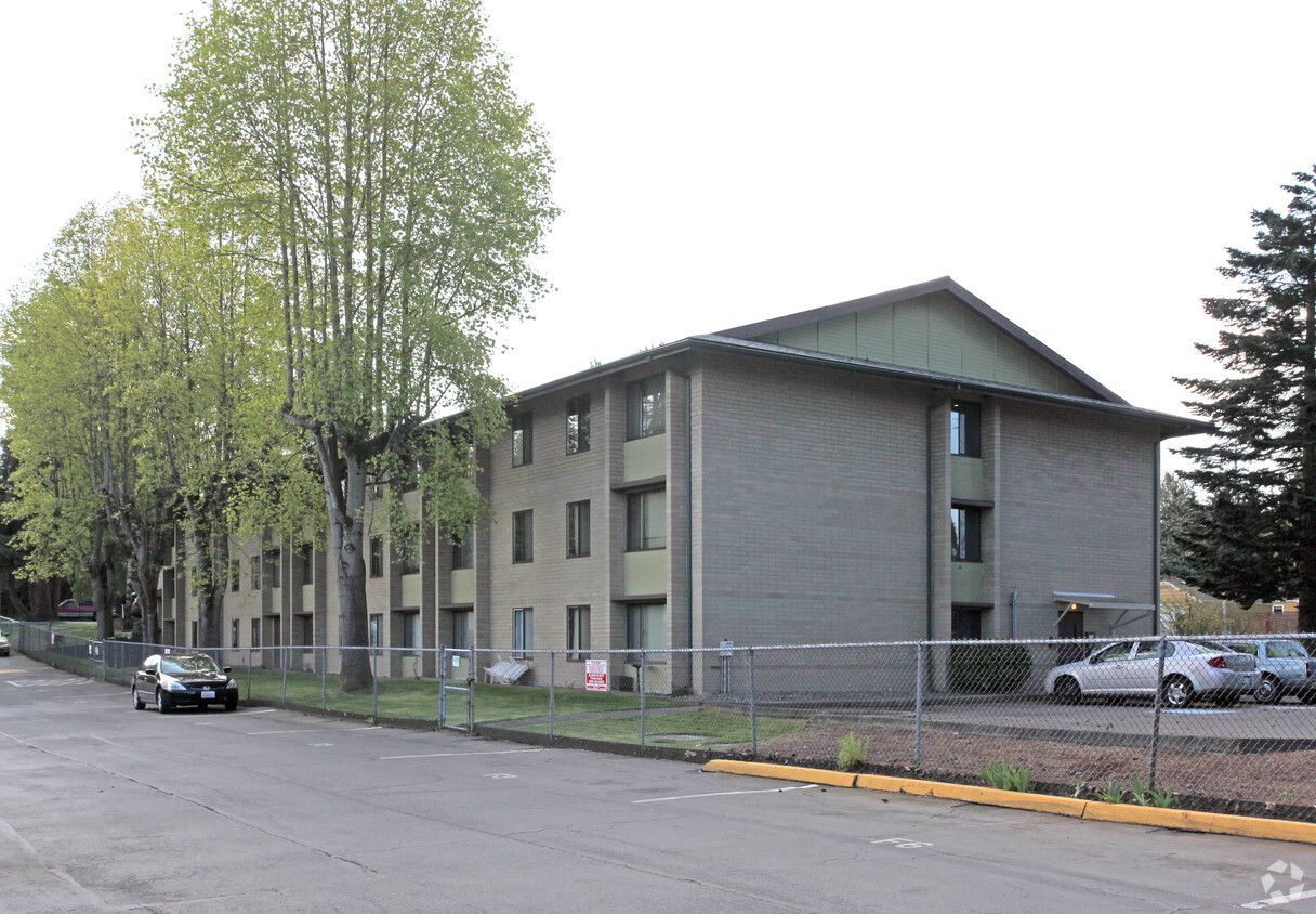 Building Photo - Brittany Park Apartments