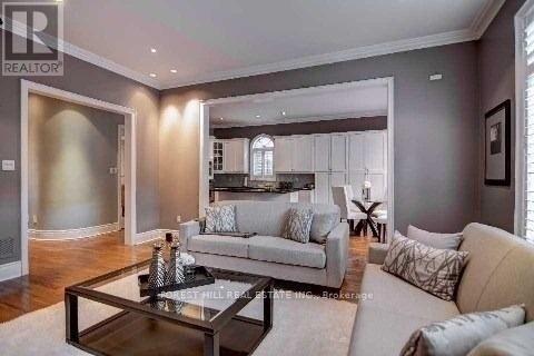 Photo du bâtiment - 336 Glengarry Ave