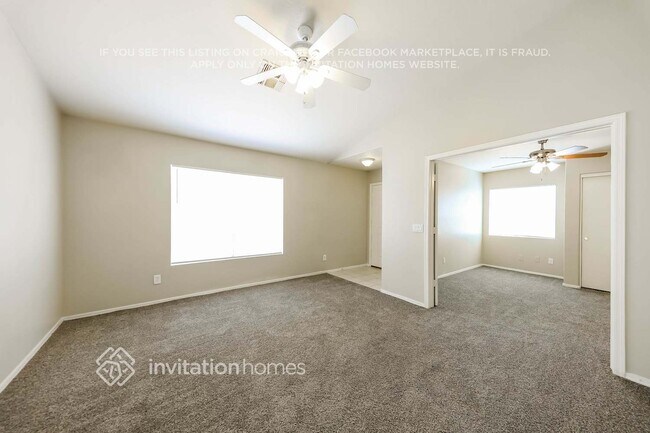 Foto del edificio - 12034 W Scotts Dr