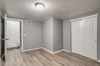 Building Photo - 13031 Dexter St