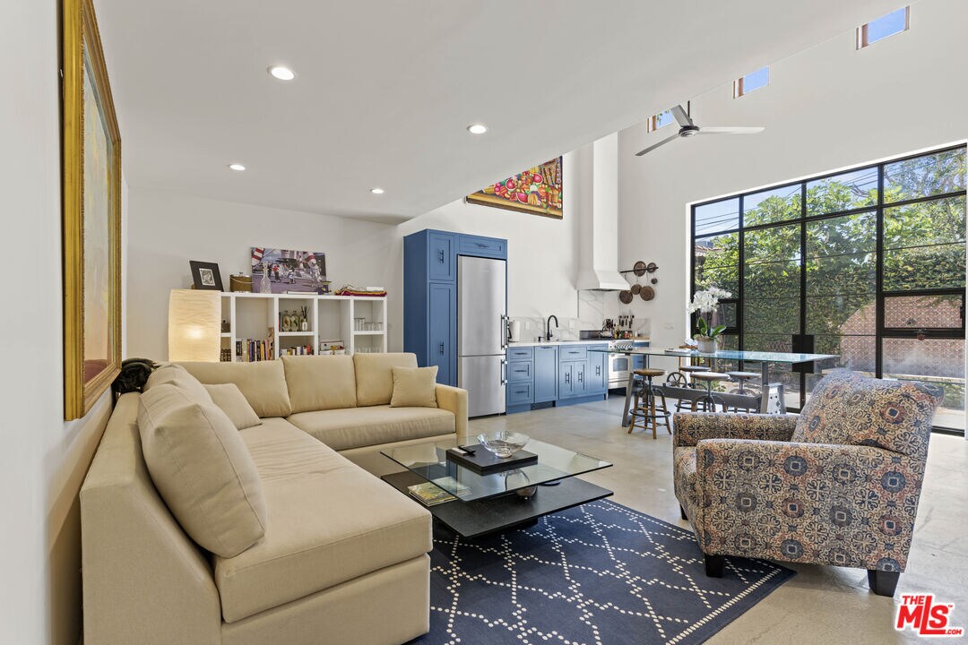 Foto principal - 835 N Harper Ave